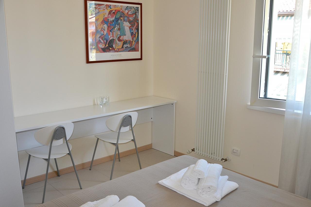 Ca Gardesana With Pool Villa Kültér fotó