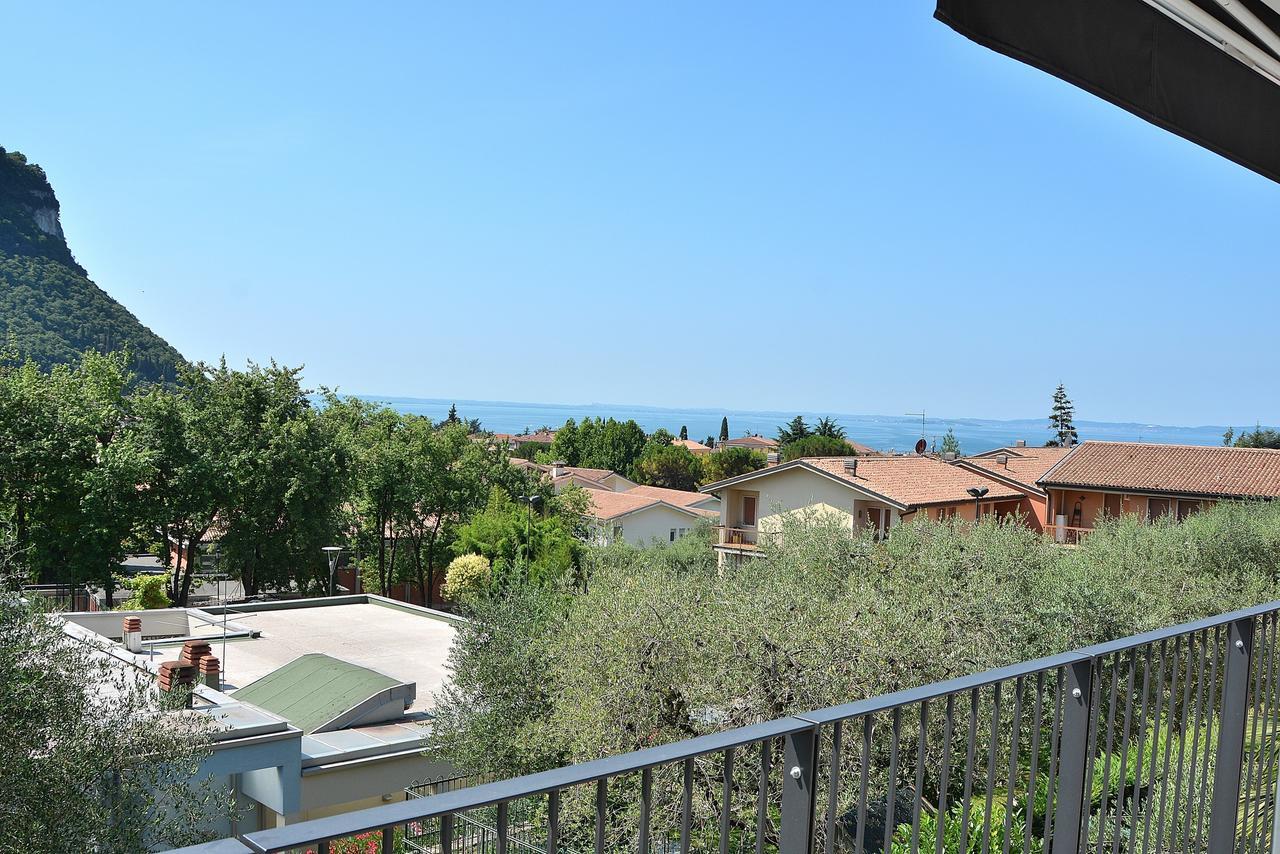Ca Gardesana With Pool Villa Kültér fotó